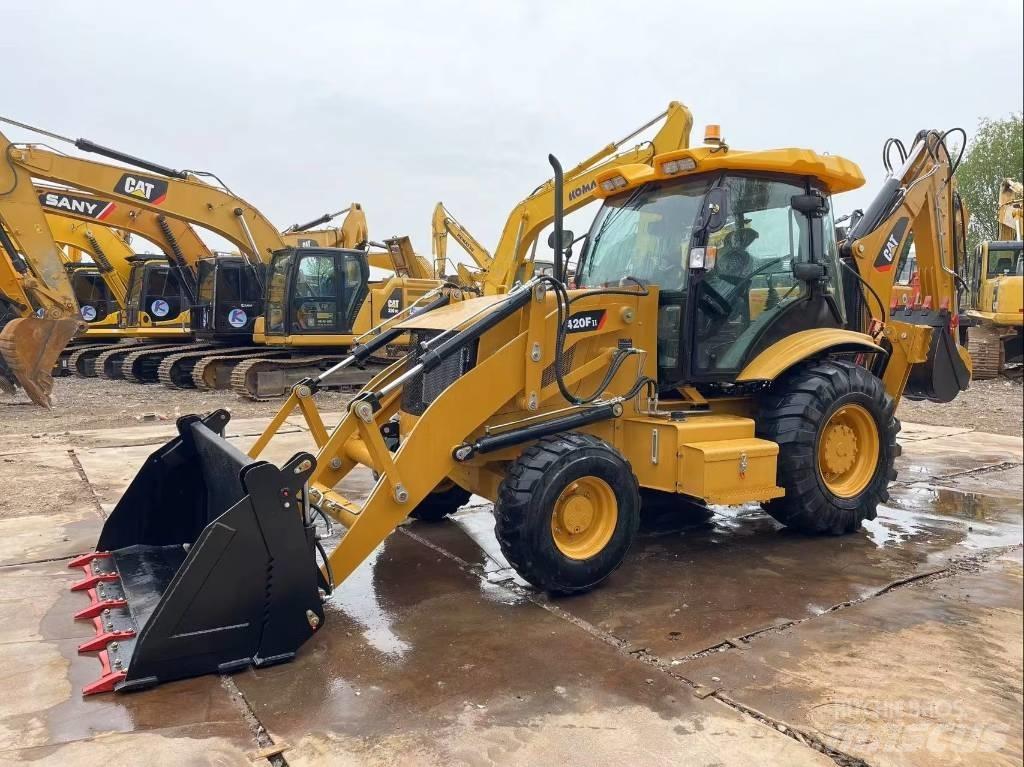 CAT 420 F II Rovokopači