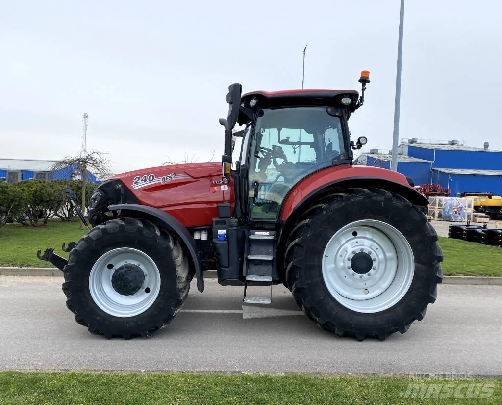 Case IH Puma 240 CVX Traktori