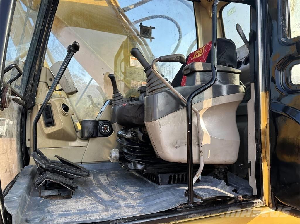 CAT 325 C Bageri guseničari