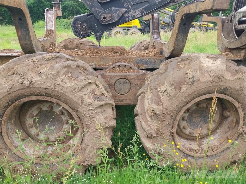 Komatsu 860.4 Forvarderi