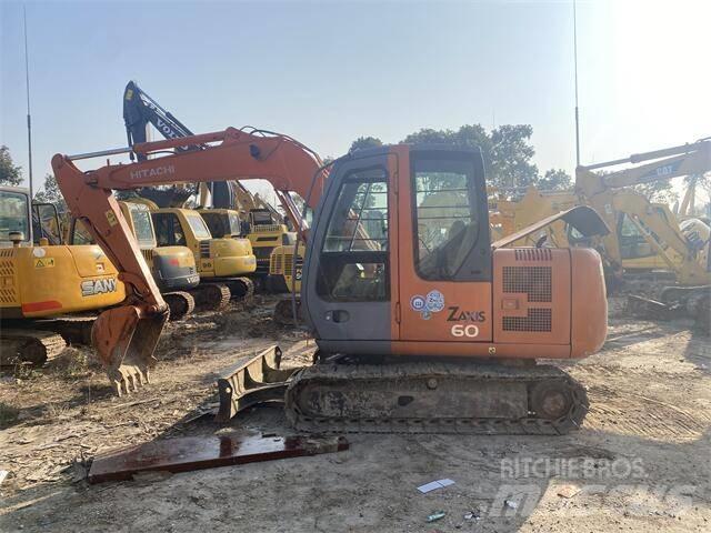 Hitachi ZX 60 Bageri guseničari