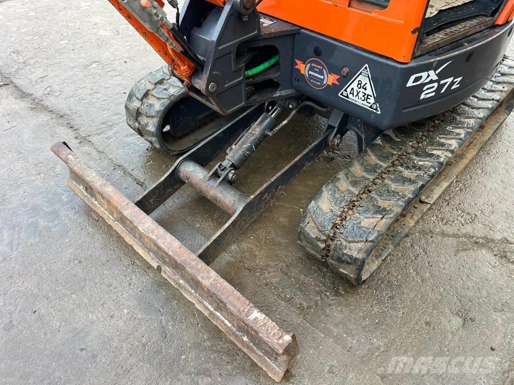 Doosan DX 27 Z Mini bageri < 7t