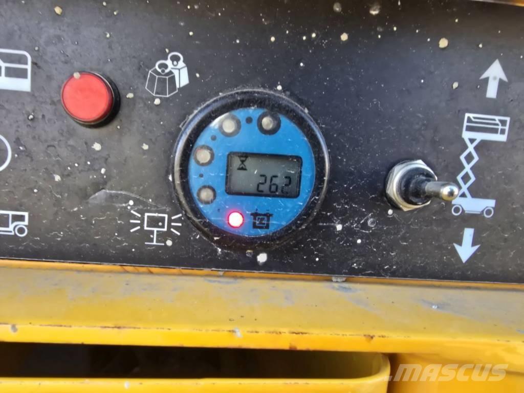 Haulotte Compact 14 Makazaste platforme