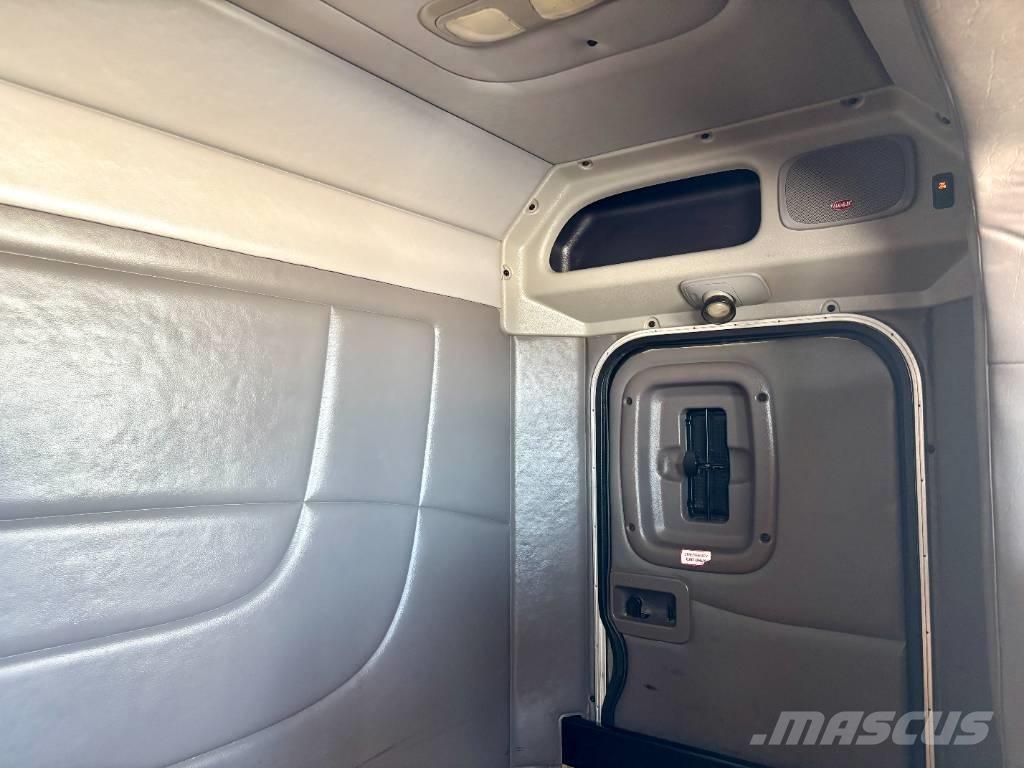 Peterbilt 367 Tegljači