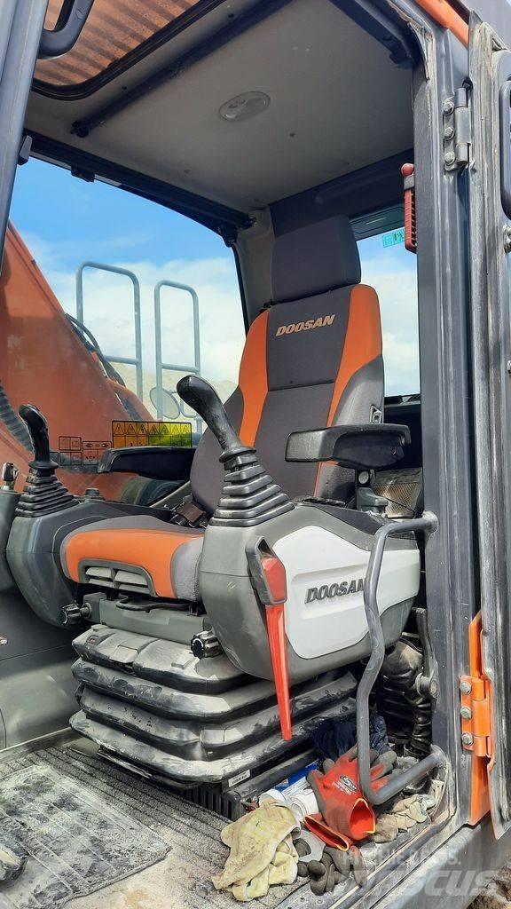 Doosan DX 255 LC-5 Bageri guseničari