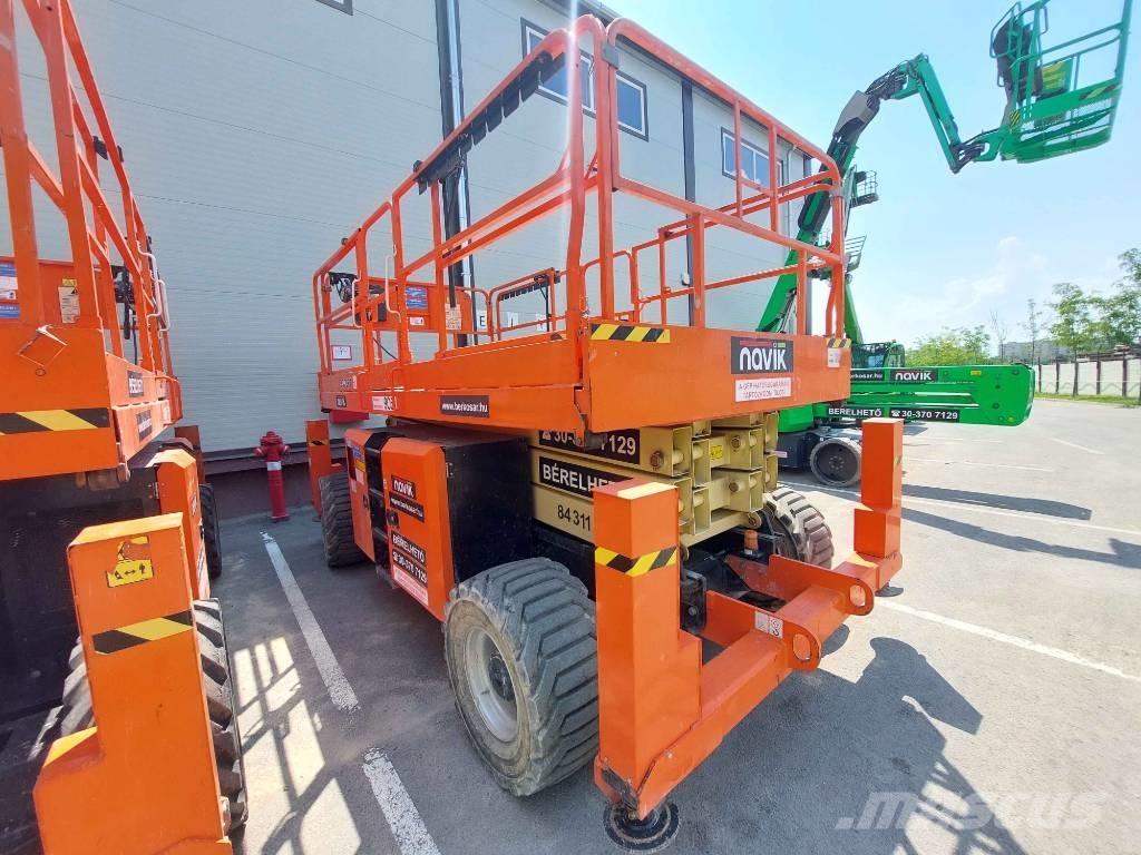 JLG 330 LRT Makazaste platforme