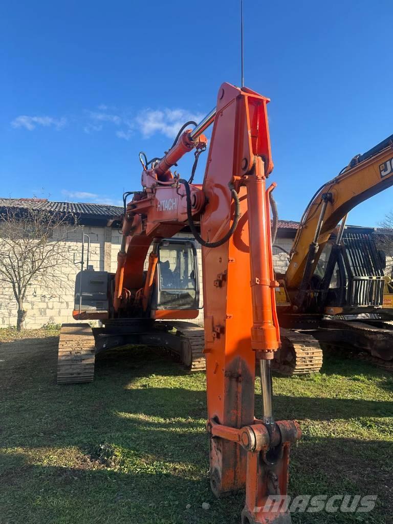 Hitachi ZAXIS 210LC3 Šasija i vešenje
