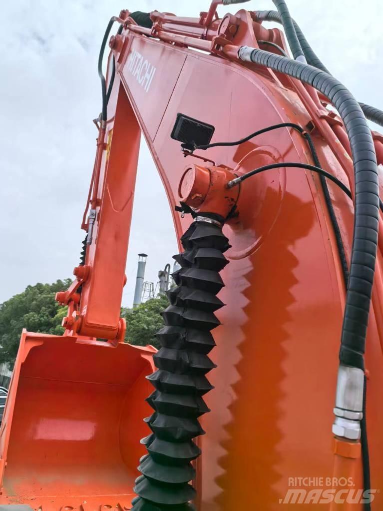 Hitachi ZX 200-3 G Bageri guseničari