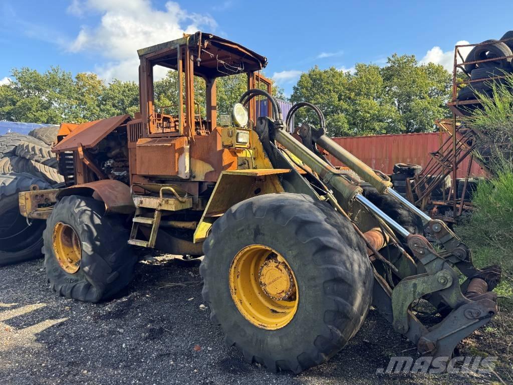 Volvo L 120 B Utovarivači na točkove