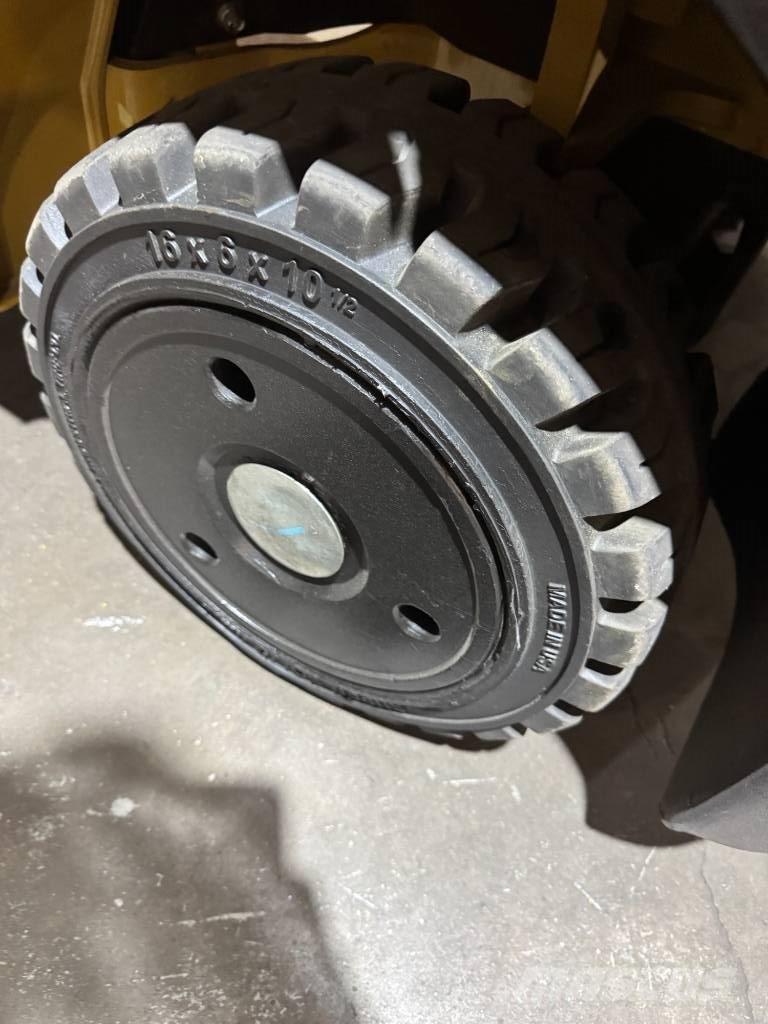 CAT 2C 5000 Viljuškari - ostalo