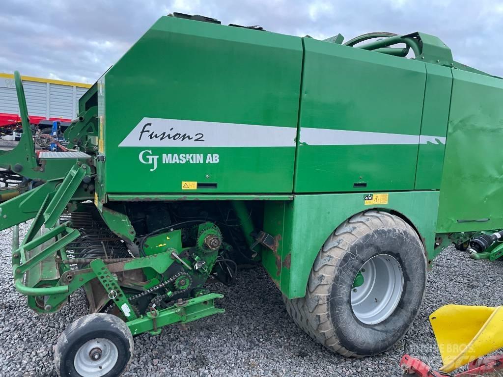 McHale Fusion 2 Prese/balirke za rolo bale