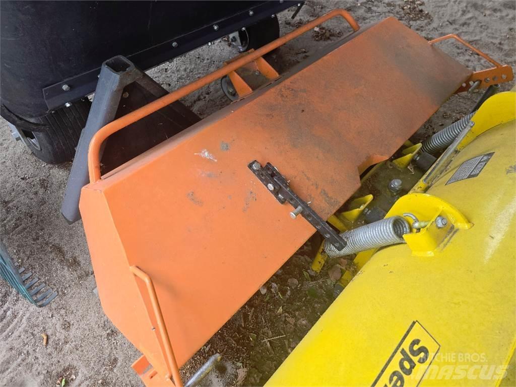 John Deere 4110 Traktori
