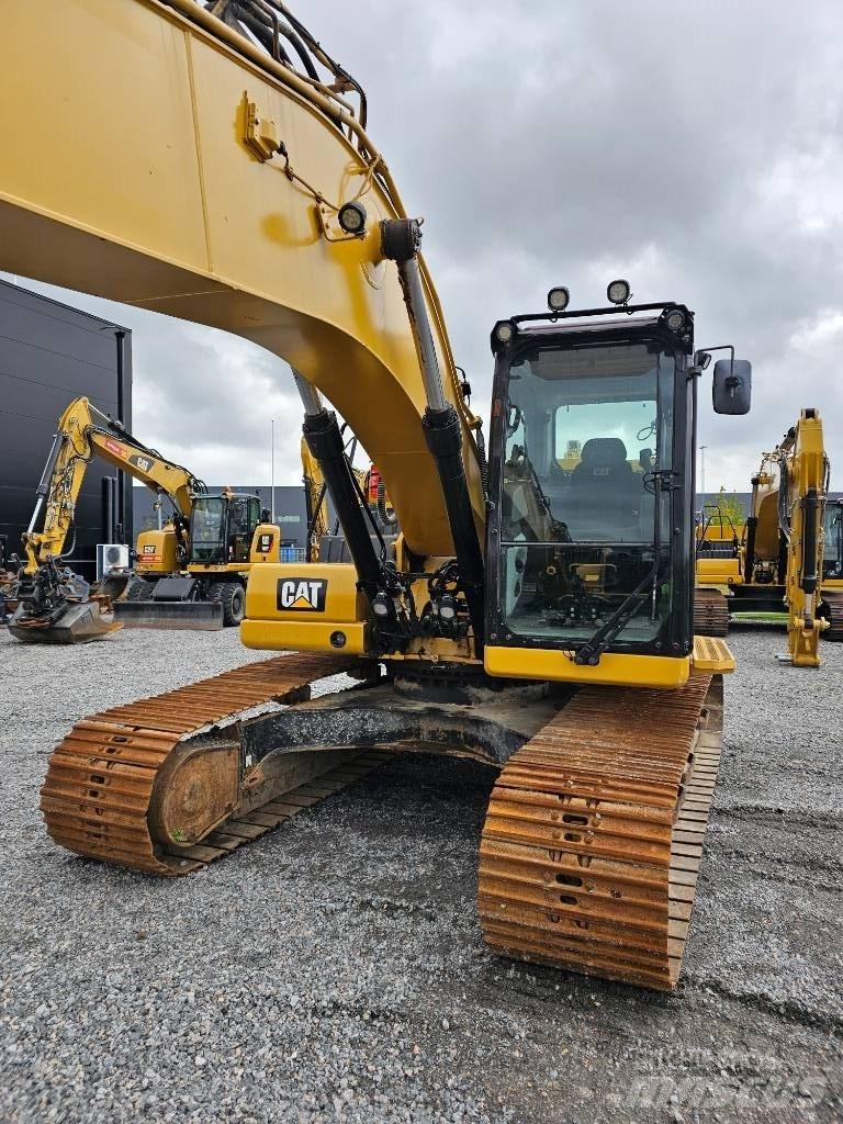 CAT 320 Bageri guseničari