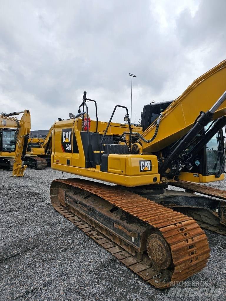 CAT 320 Bageri guseničari