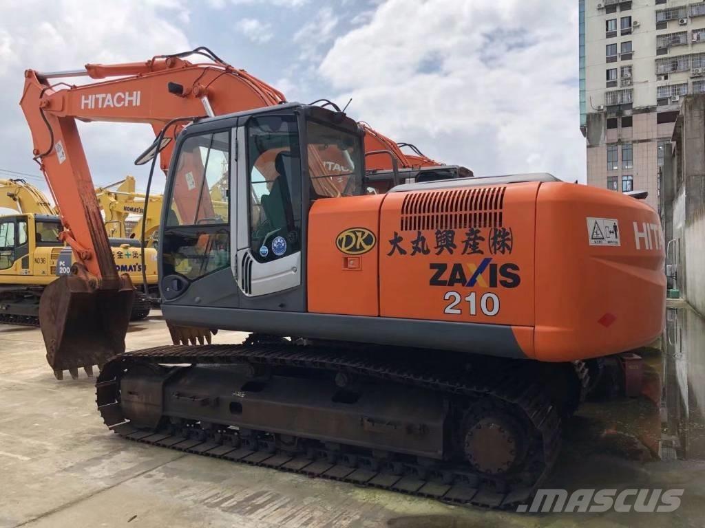Hitachi zx210 Bageri guseničari