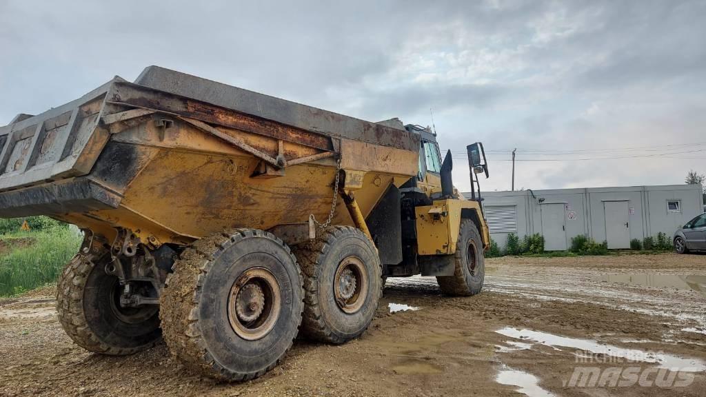 Komatsu HM300-2 Zglobni damperi