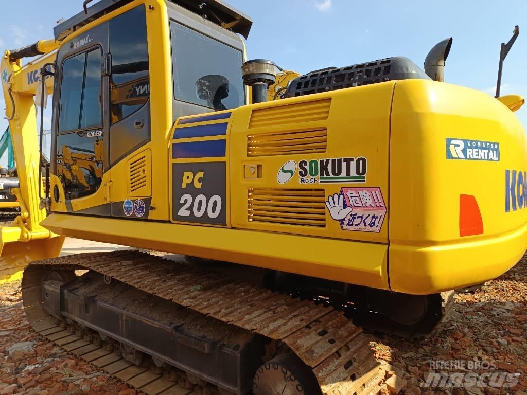 Komatsu PC200 Midi bageri 7t – 12t