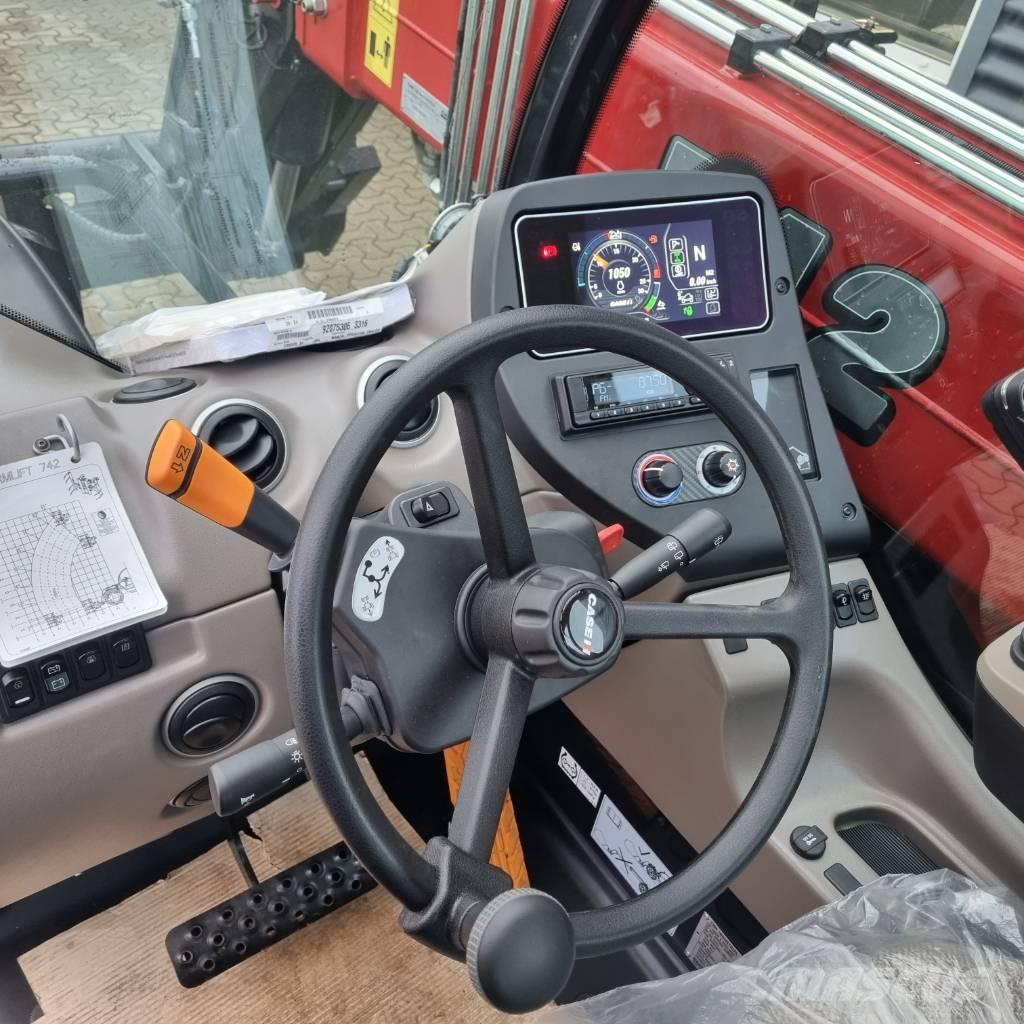 Case IH 742 Teleskopski viljuškari