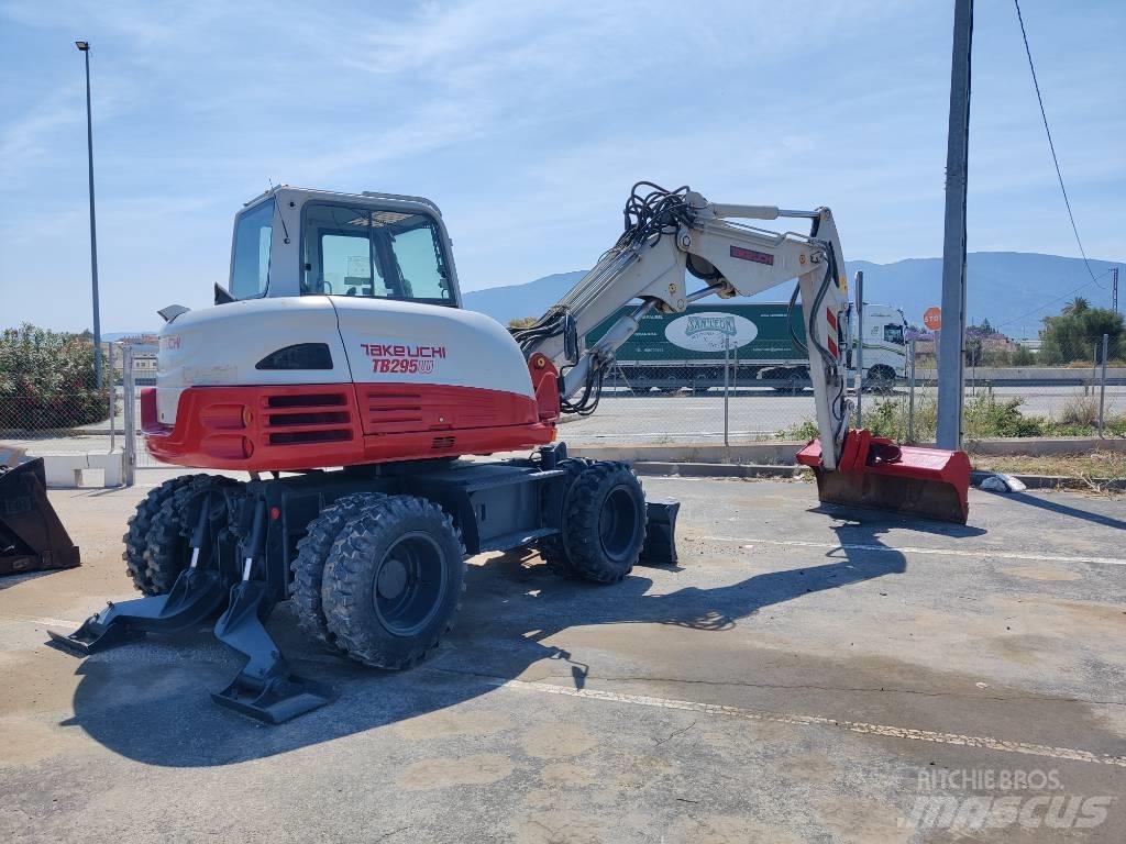 Takeuchi TB 295 W Bageri točkaši