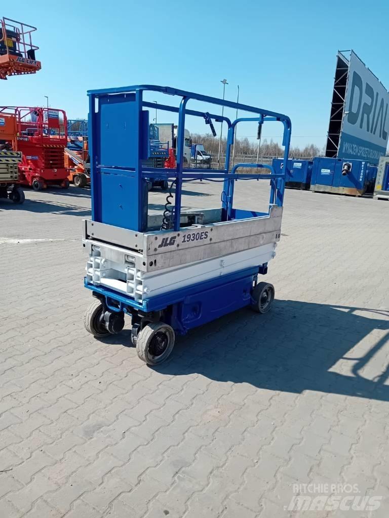 JLG 1930 ES Makazaste platforme