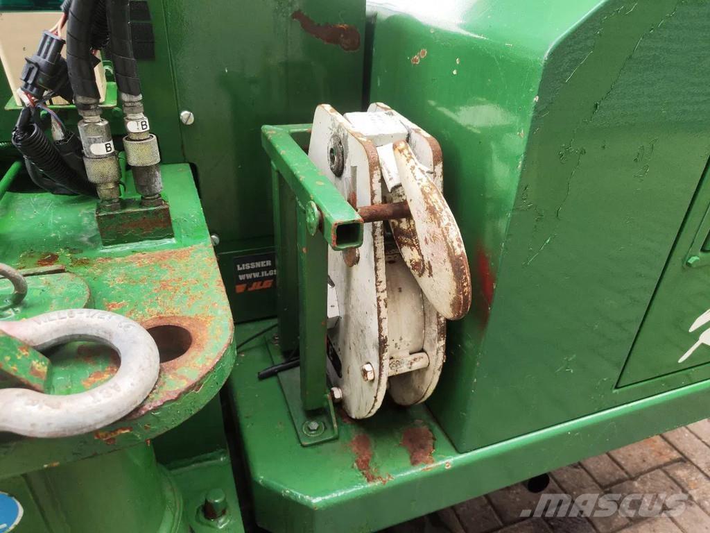 Unic URW 706 CDE Polovni mini kranovi