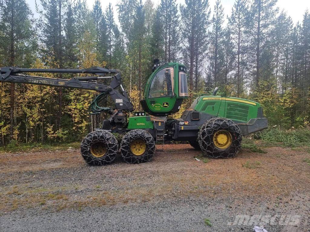 John Deere 1070 G Harversteri