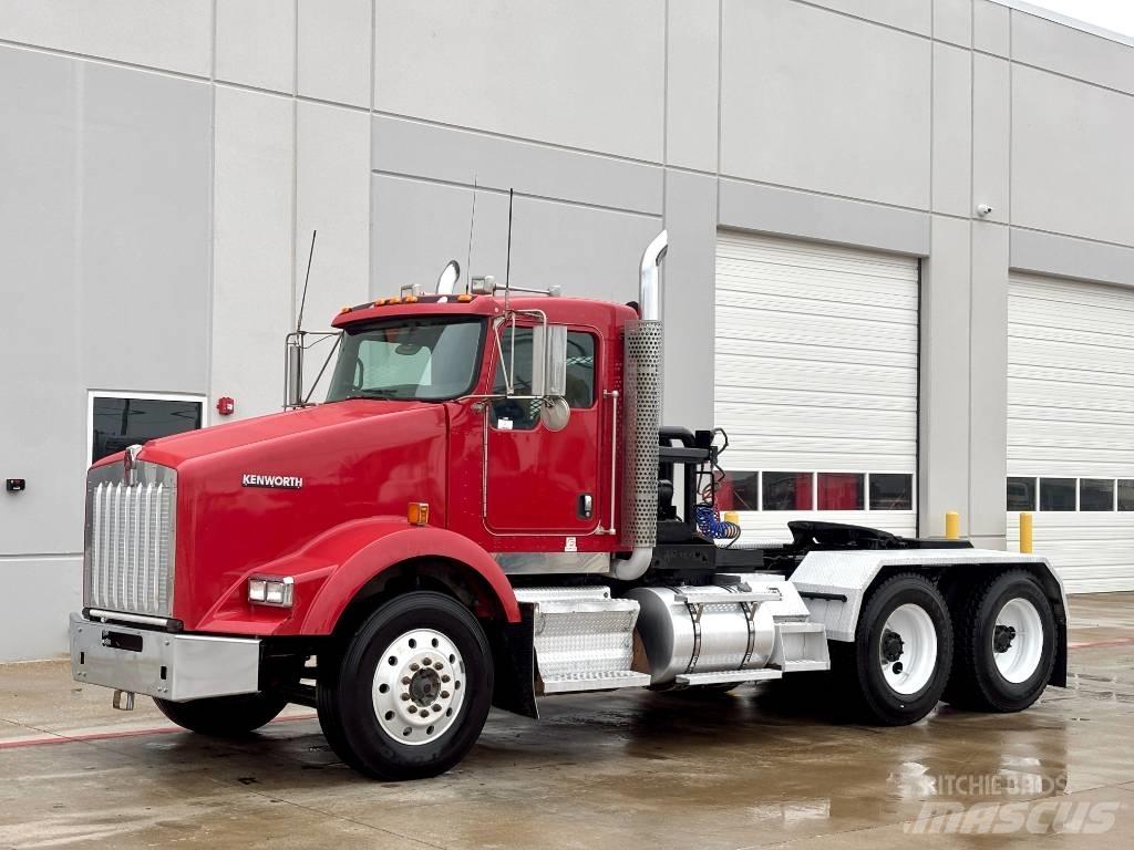 Kenworth T 800 Šleperi za vozila