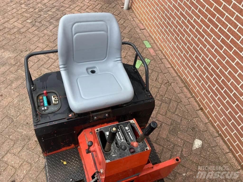 Kubota KC100H Damperi na gusenice