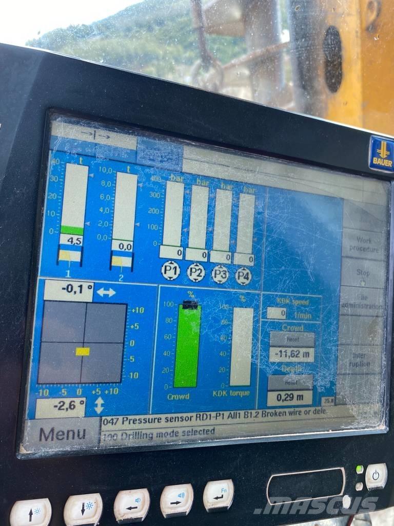 Bauer BG 24 H Teške bušilice