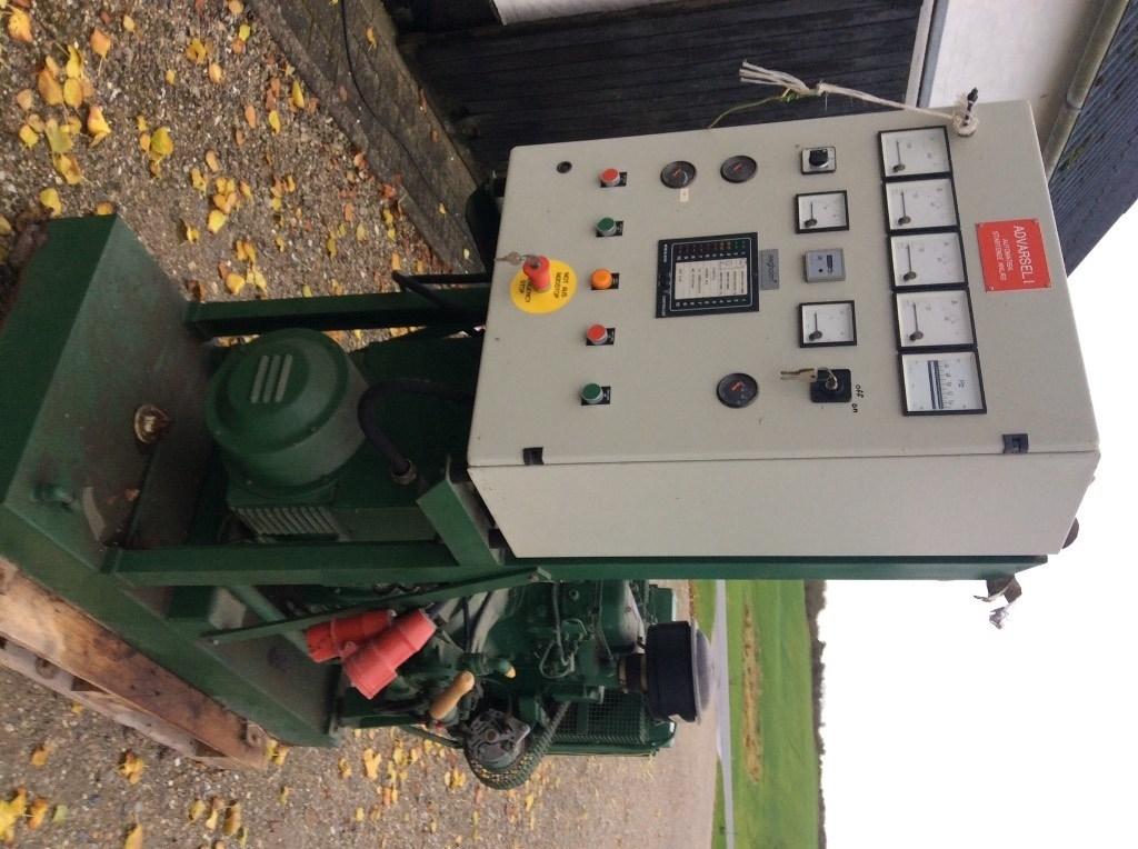 FG Wilson P44E3 Dizel generatori