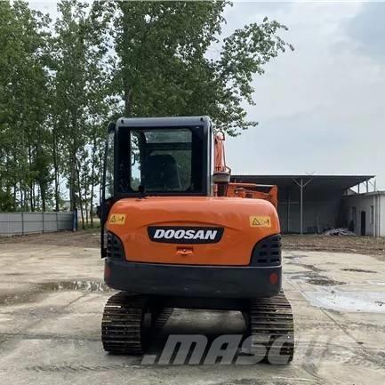 Doosan DH 60-7 Mini bageri < 7t