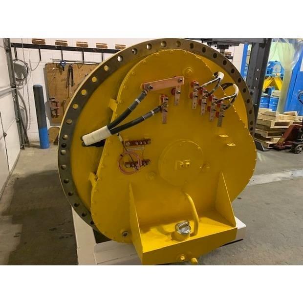 Komatsu 730 E Zglobni damperi