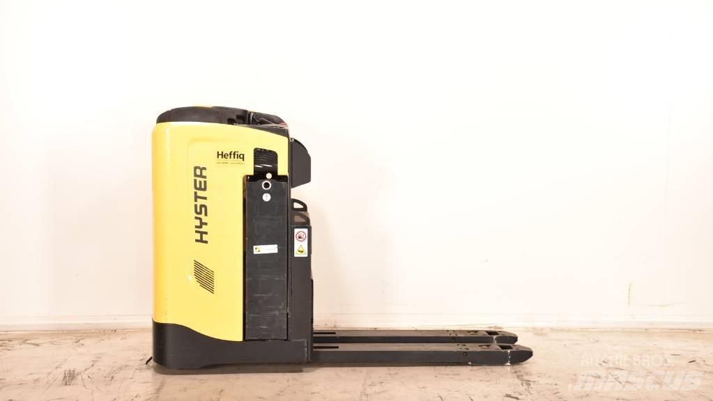 Hyster RP2.0N Nisko podizni električni viljuškar sa stajalištom