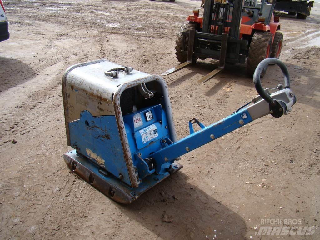 Weber CR 8 Nabijači zemlje
