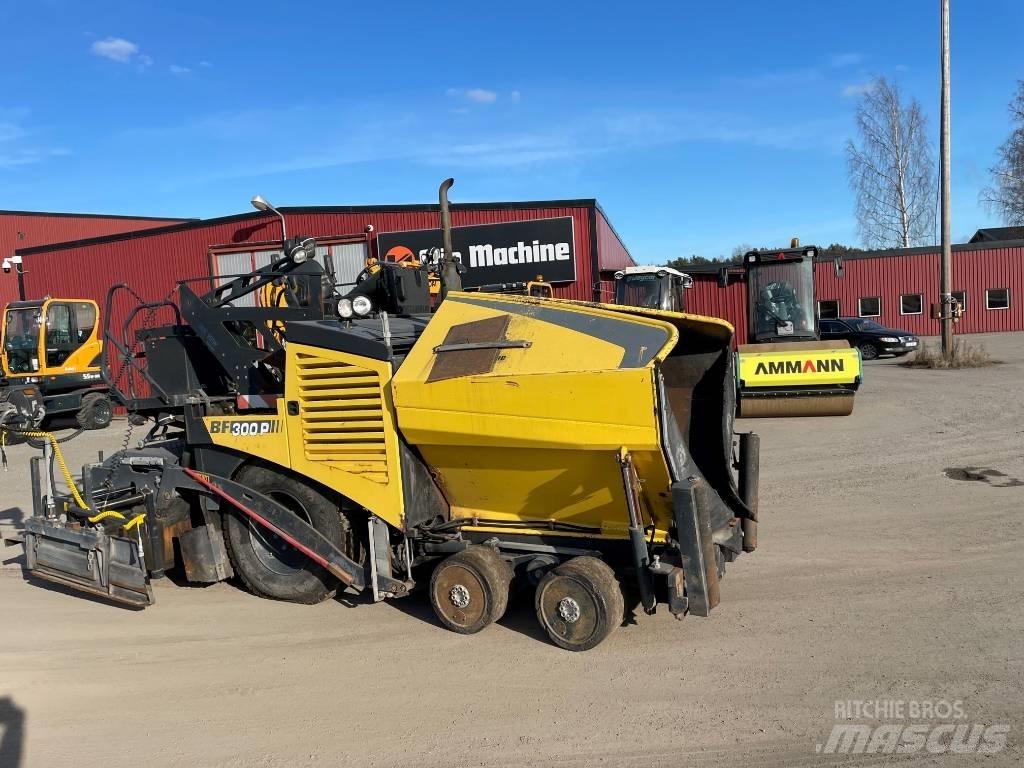 Bomag BF 300 P Asfaltni finišeri