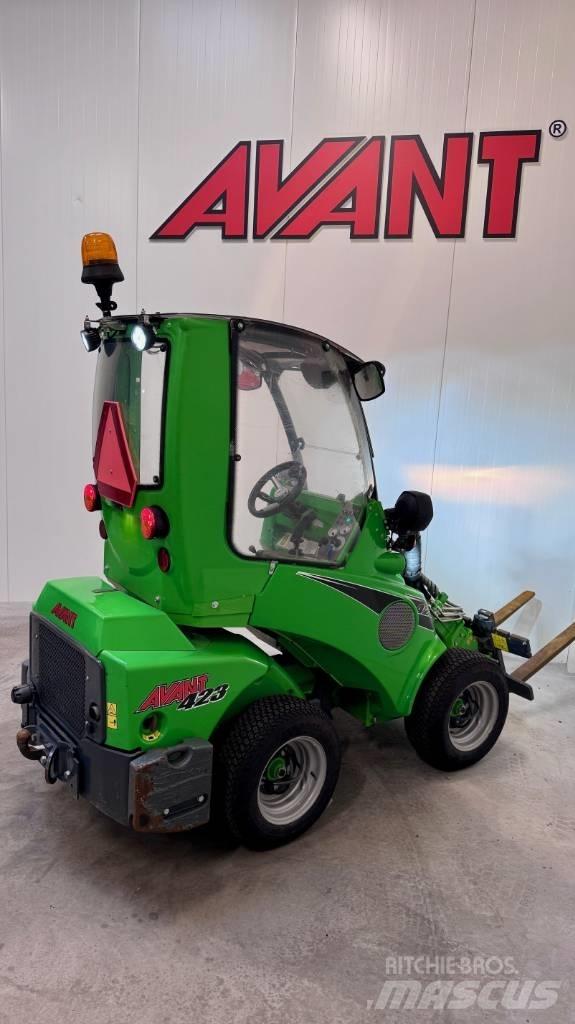 Avant 423 Skid steer mini utovarivači