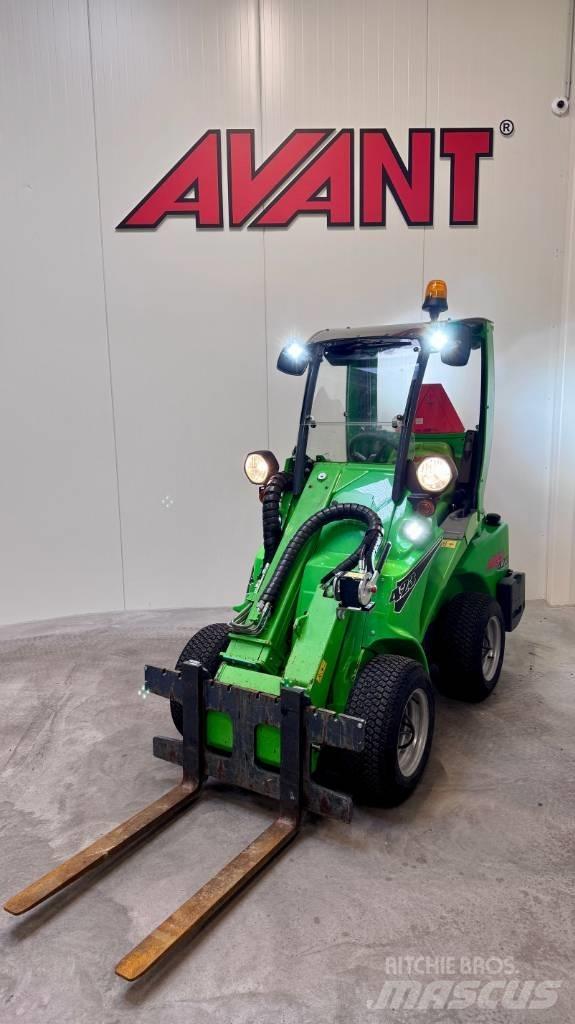 Avant 423 Skid steer mini utovarivači