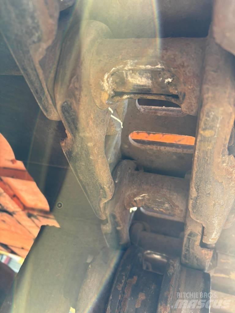 Doosan DX255LC Bageri guseničari