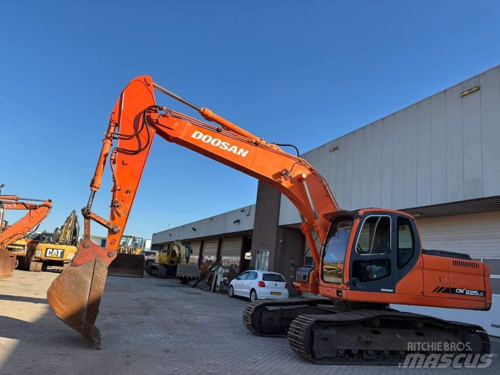 Doosan DX255LC Bageri guseničari