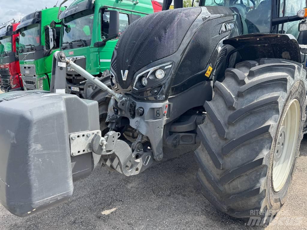 Valtra S 374 Traktori