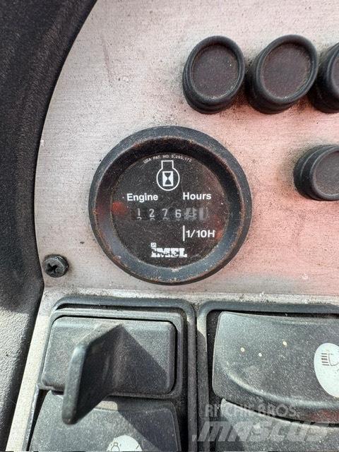 Ausa Utility Vehicle Pomoćne mašine