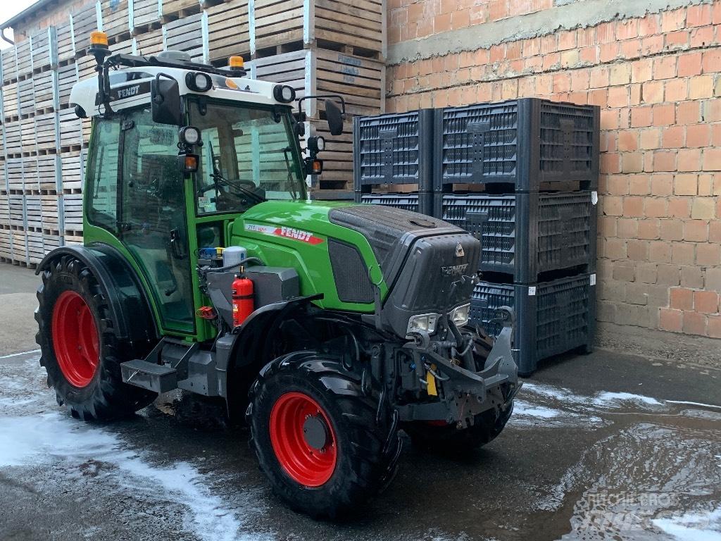Fendt 211 Traktori