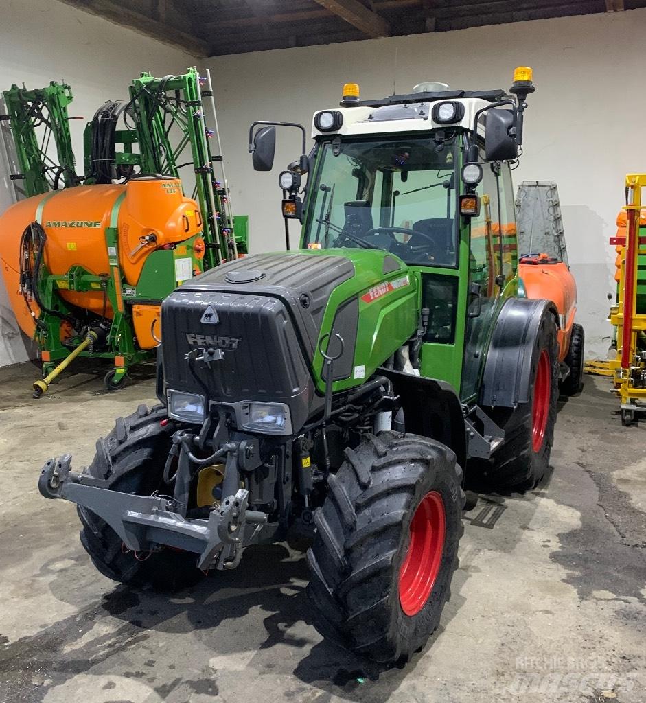 Fendt 211 Traktori