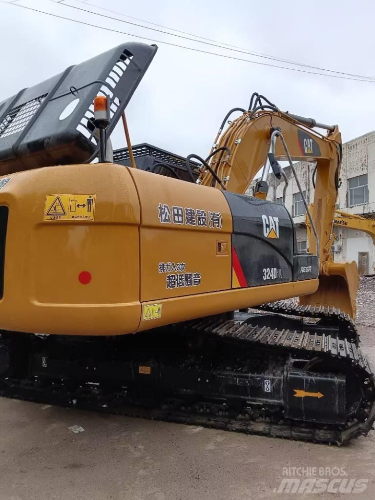 CAT 324D2L Bageri guseničari