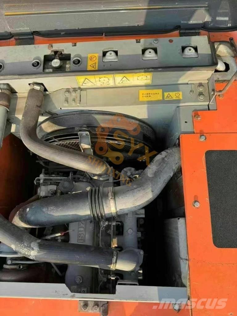 Hitachi ZX 200 Bageri guseničari