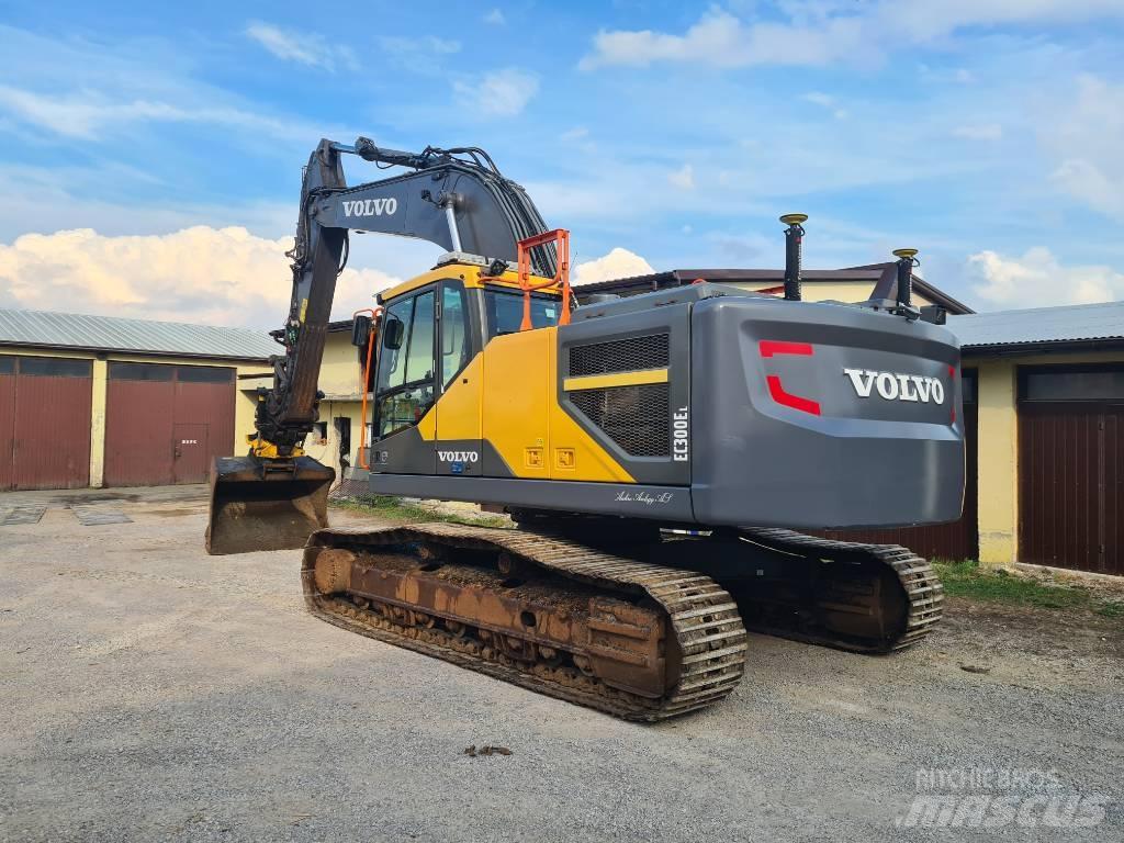 CAT 320 FL Bageri guseničari