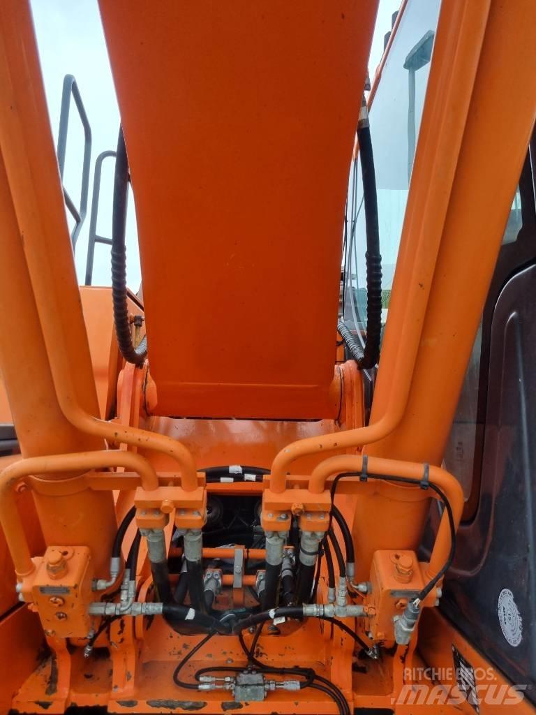 Doosan DX 180 LC-3 Bageri guseničari