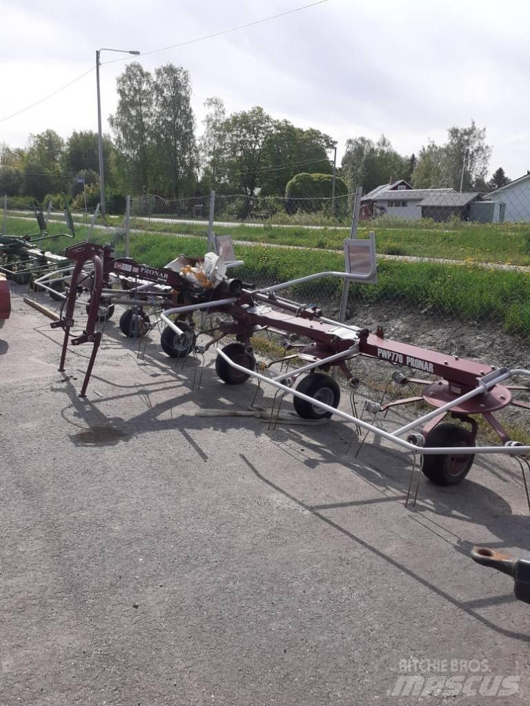 Pronar PWP 770 Okretači i sakupljači sena