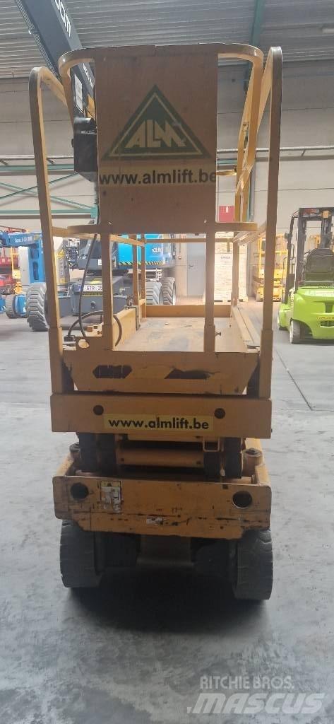 Haulotte Compact 8 Makazaste platforme