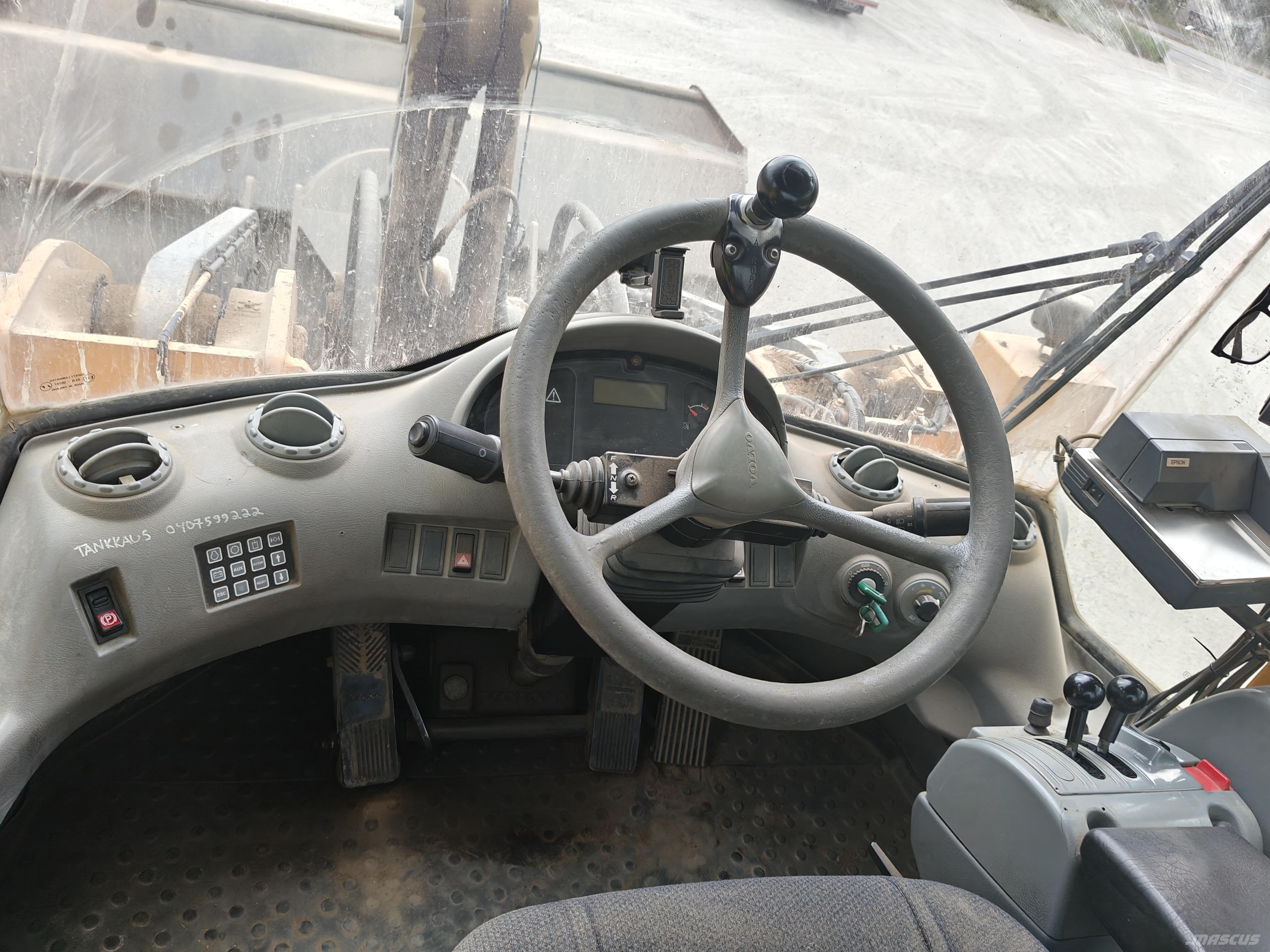 Volvo L 220 E Utovarivači na točkove